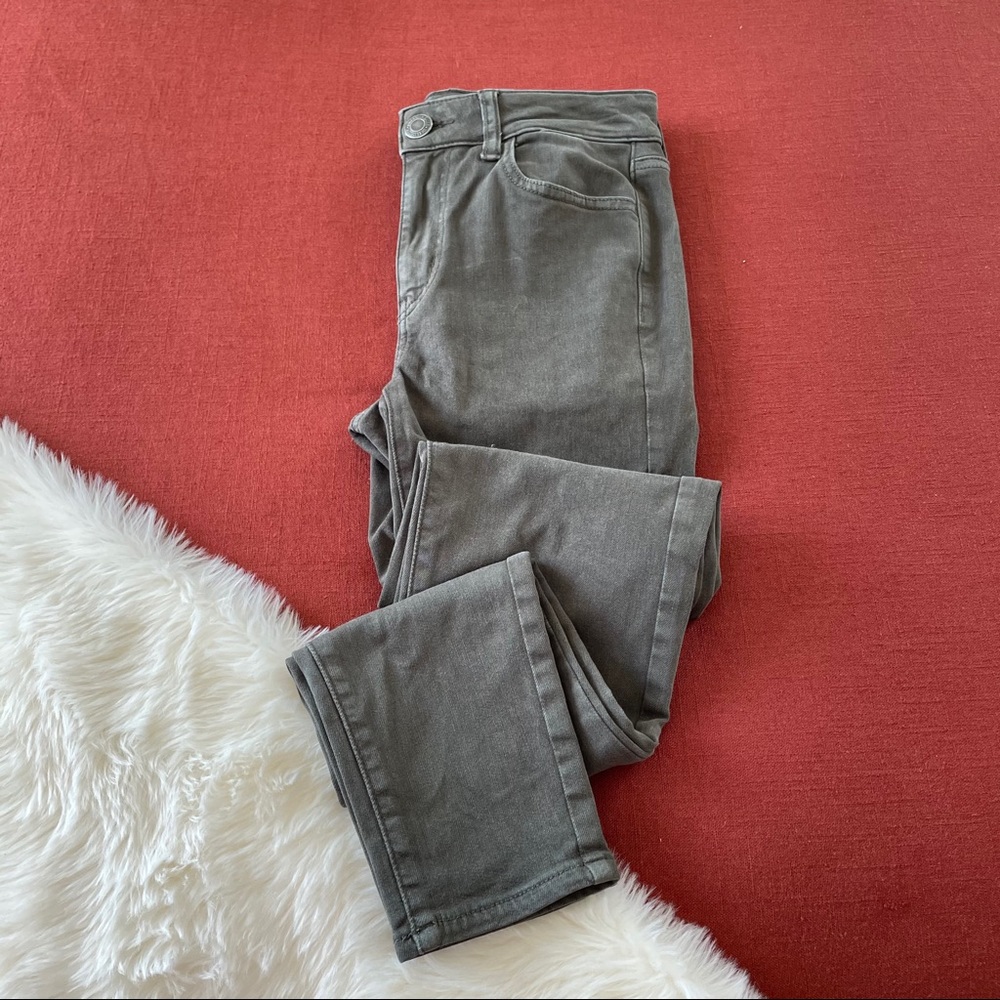 American Eagle Outfitters High Rise Jeans - Gray